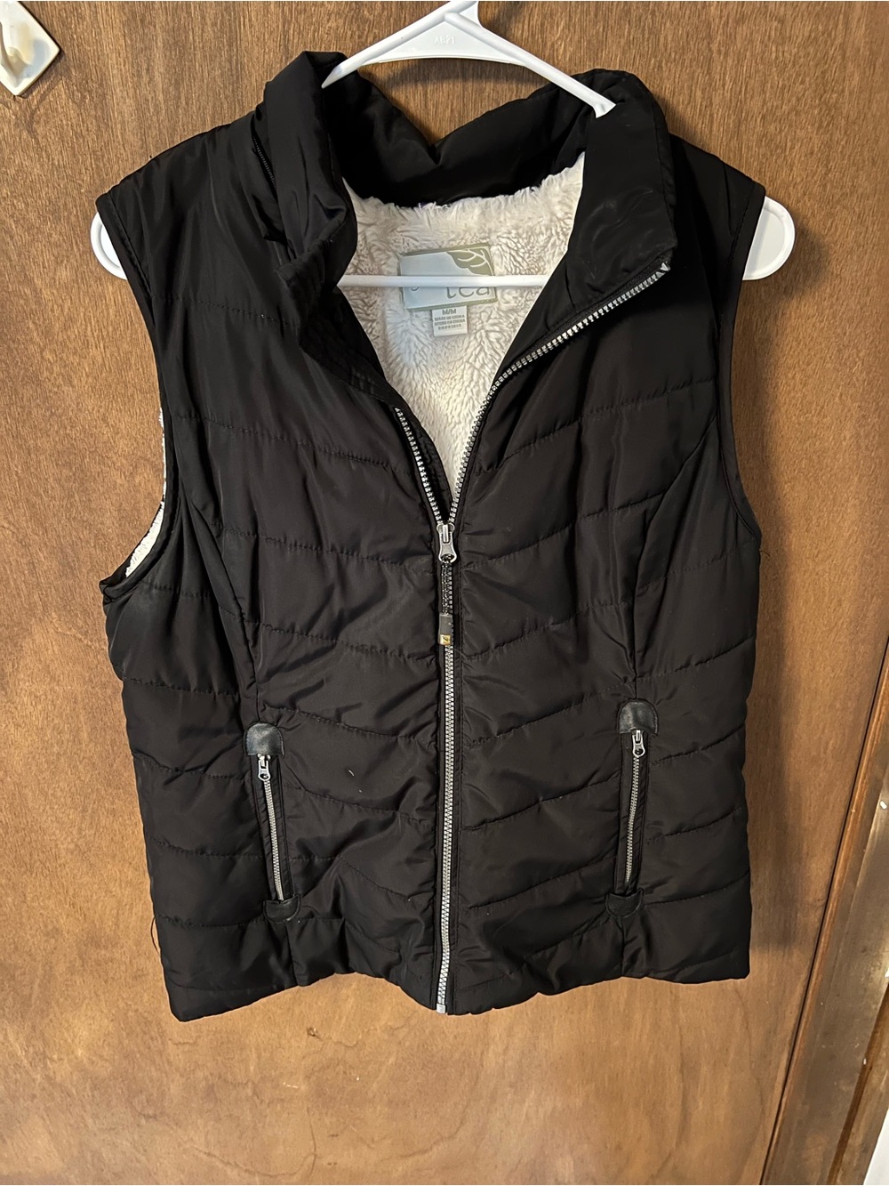 GreenTea Black Quilted Sherpa-Lined Vest